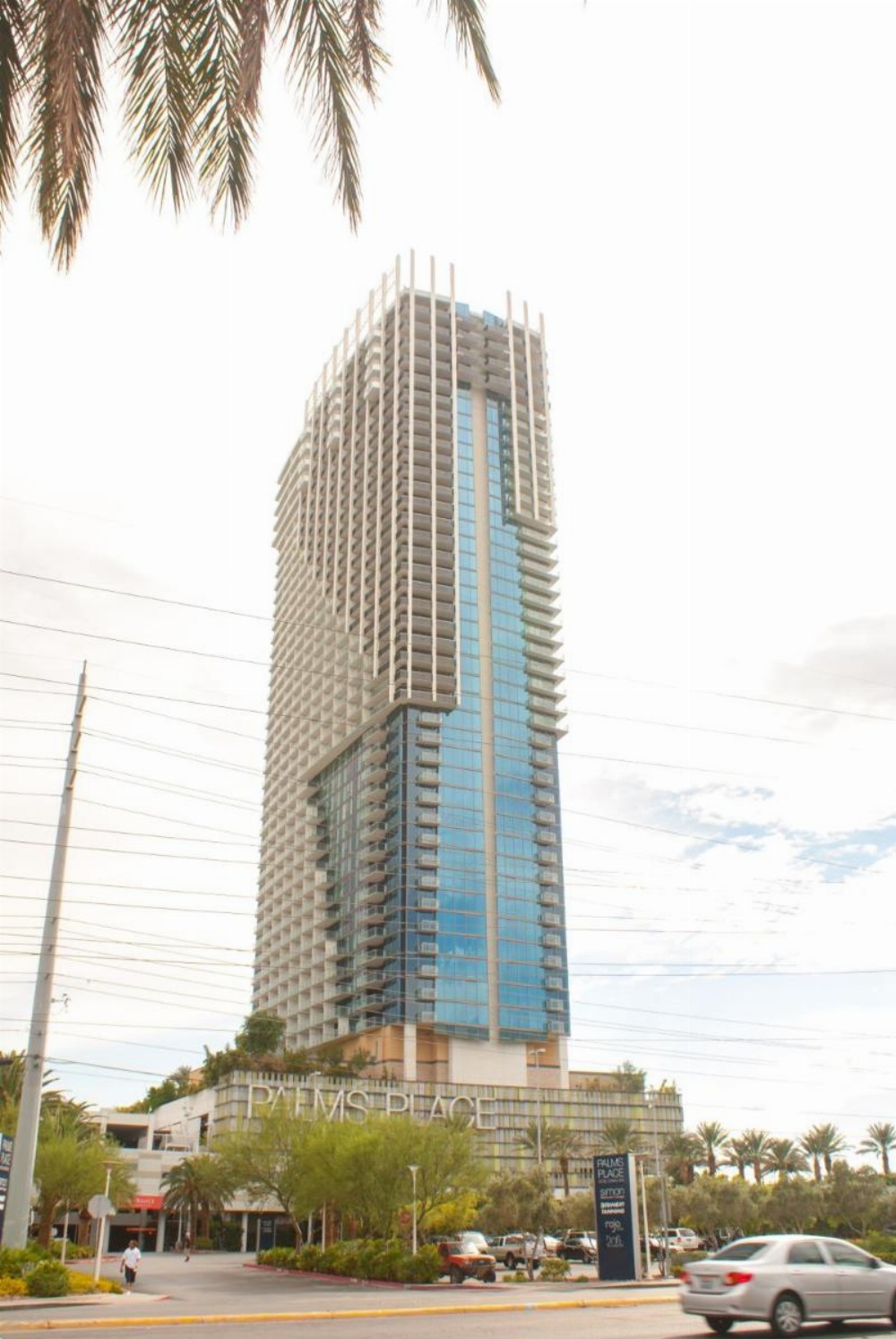 Palms Place Hotel and Spa Image 47